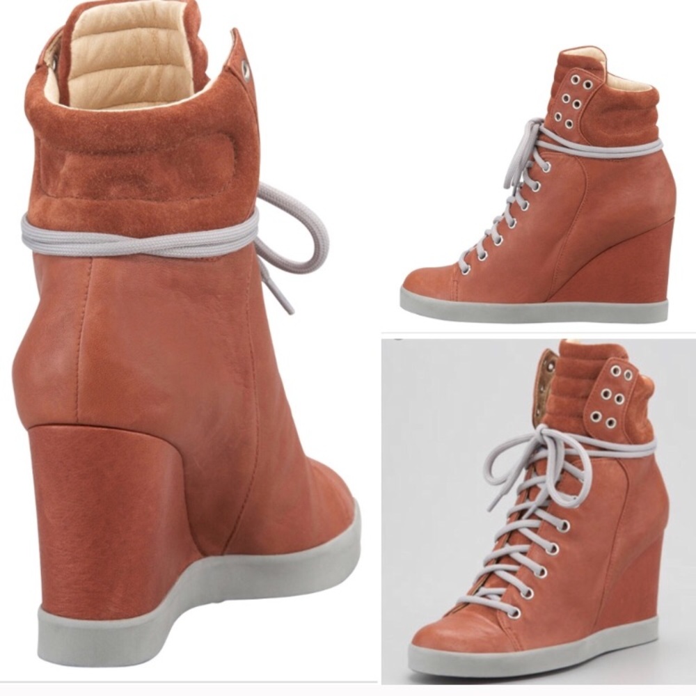 🔥 Chloe rust wedges 🔥